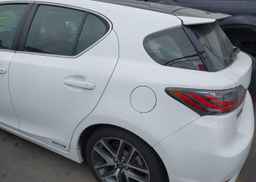 2015 LEXUS CT 200
