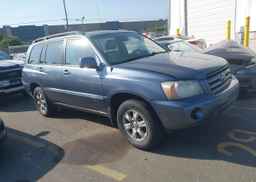 2004 TOYOTA HIGHLANDER LIMITED