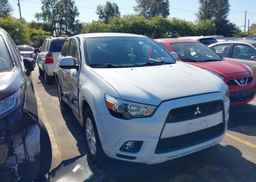 2011 MITSUBISHI RVR SE