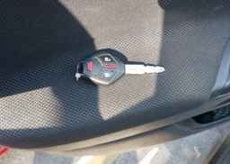 2011 MITSUBISHI RVR SE