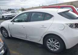 2015 MAZDA 3 TOURING