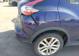 2015 NISSAN juke