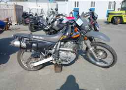 2023 SUZUKI DR650 SE