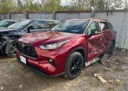 2025 TOYOTA HIGHLANDER HYBRID XLE