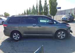 2012 TOYOTA SIENNA LE