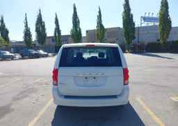 2012 DODGE GRAND CARAVAN SE