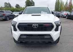 2024 TOYOTA TACOMA DOUBLE CAB