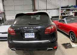 2011 PORSCHE CAYENNE S HYBRID