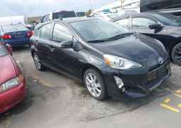 2016 TOYOTA Prius c
