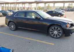 2013 CHRYSLER 300