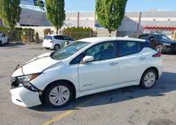 2018 NISSAN LEAF