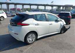 2018 NISSAN LEAF