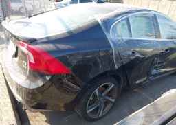 2012 VOLVO S60