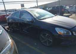 2012 VOLVO S60