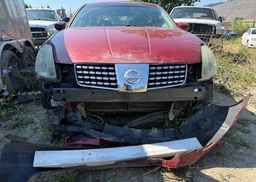 2004 NISSAN MAXIMA SE