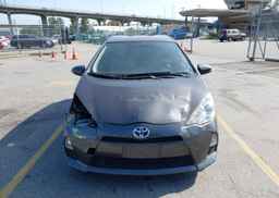 2014 TOYOTA PRIUS