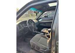 2004 NISSAN PATHFINDER LE
