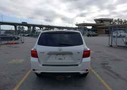 2009 TOYOTA HIGHLANDER