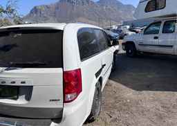 2016 DODGE GRAND CARAVAN CREW