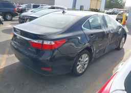 2013 LEXUS ES 300H