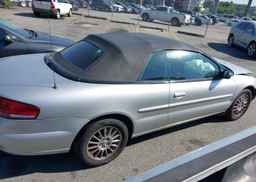 2005 CHRYSLER SEBRING TOURING
