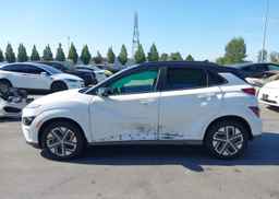 2023 HYUNDAI KONA SE