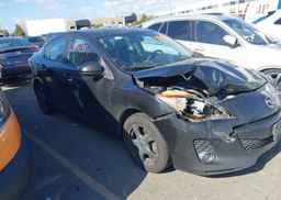 2012 MAZDA 3 I