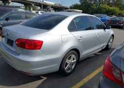 2013 VOLKSWAGEN JETTA TDI