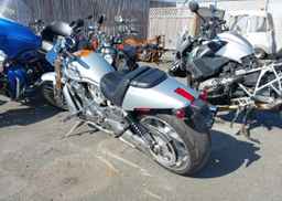 2012 HARLEY-DAVIDSON VRSCDXA ANNIVERSARY