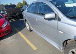 2012 MITSUBISHI LANCER ES