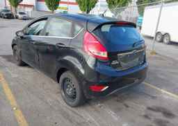 2011 FORD FIESTA SES