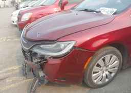2015 CHRYSLER 200 LX