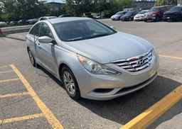 2011 HYUNDAI SONATA GLS