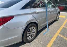 2011 HYUNDAI SONATA GLS