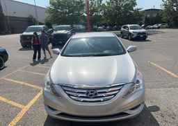 2011 HYUNDAI SONATA GLS