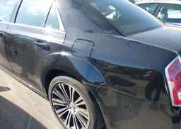 2013 CHRYSLER 300