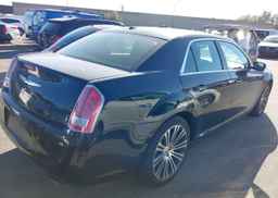 2013 CHRYSLER 300