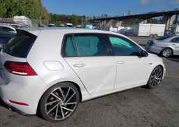 2018 VOLKSWAGEN GOLF