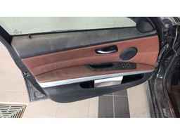 2006 BMW 330I
