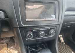 2010 VOLKSWAGEN GOLF