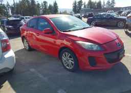 2013 MAZDA MAZDA3 GS-SKY