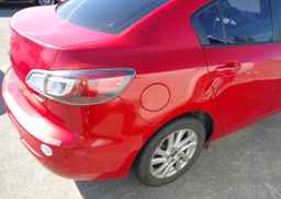 2013 MAZDA MAZDA3 GS-SKY