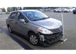 2010 NISSAN VERSA