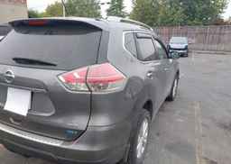 2015 NISSAN ROGUE S