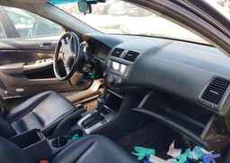 2005 HONDA ACCORD EX