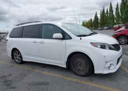 2013 TOYOTA SIENNA SPORT
