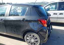 2015 TOYOTA YARIS