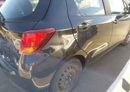 2015 TOYOTA YARIS