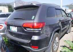 2017 JEEP GRAND CHEROKEE LAREDO