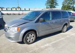 2013 DODGE GRAND CARAVAN SE